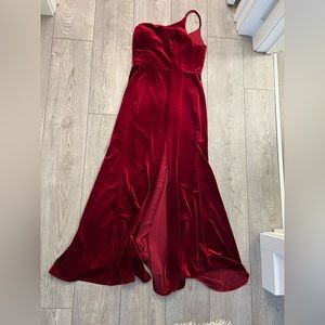 One shoulder maroon velvet azazie bridesmaid dress.